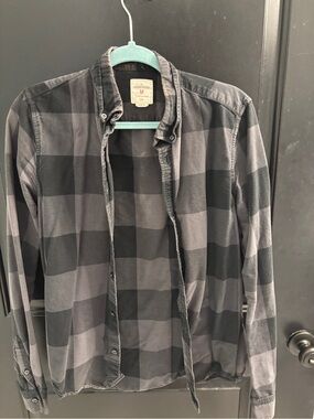 GAP Black & Gray Plaid Button-Down Shirt